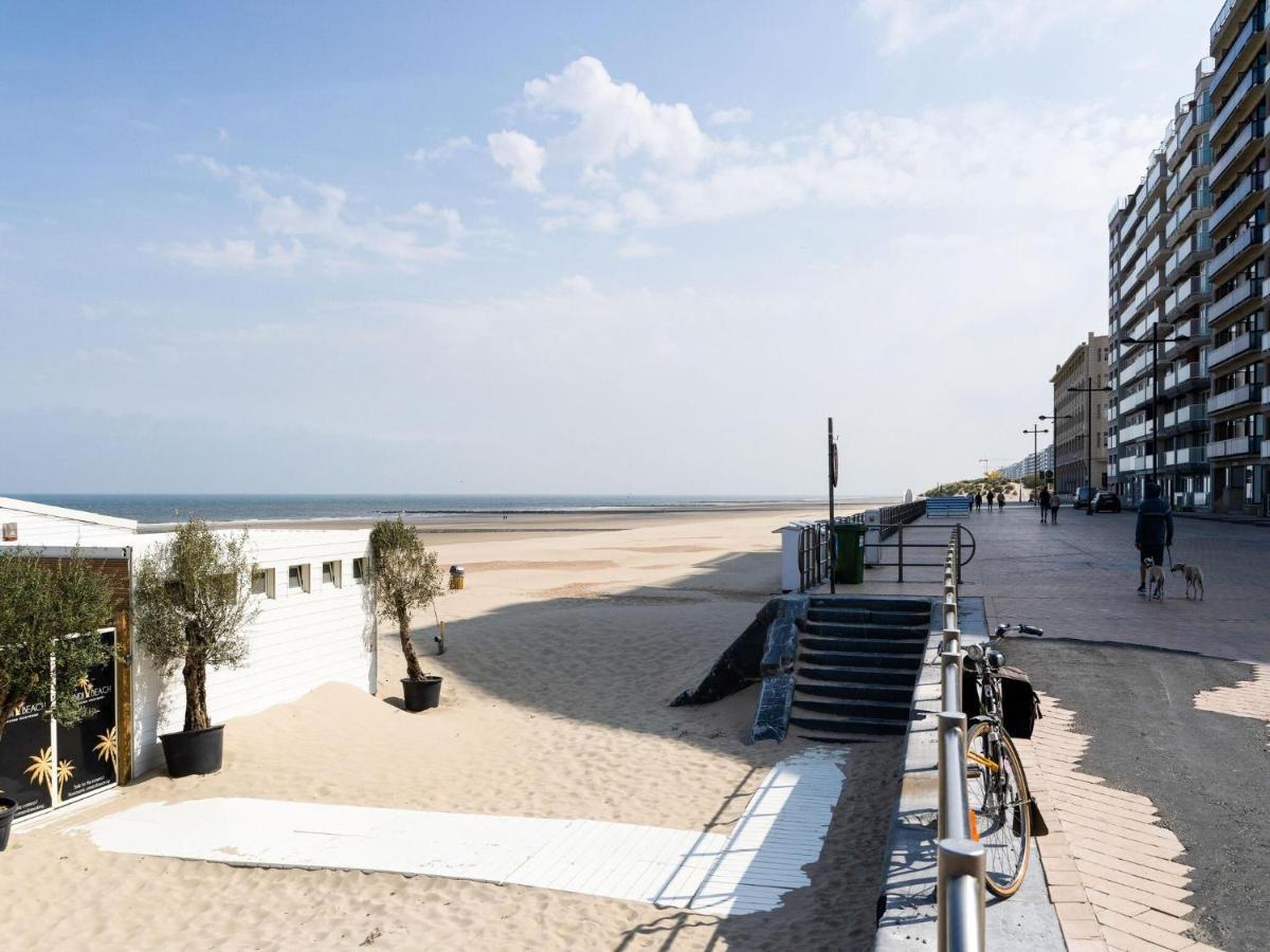 Le Boucanier - Omheinde Stacaravan Aan Zee Middelkerke Dış mekan fotoğraf
